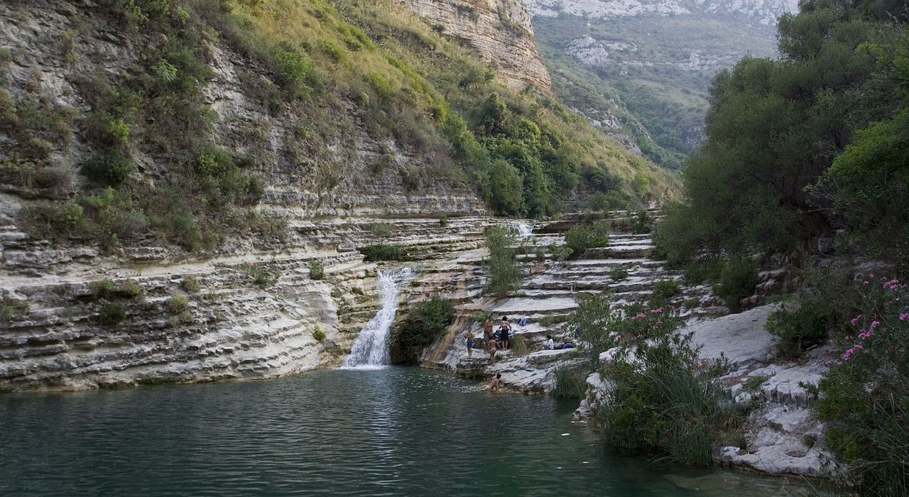 Noto Antica , Bagno e Pic Nic a Cavagrande